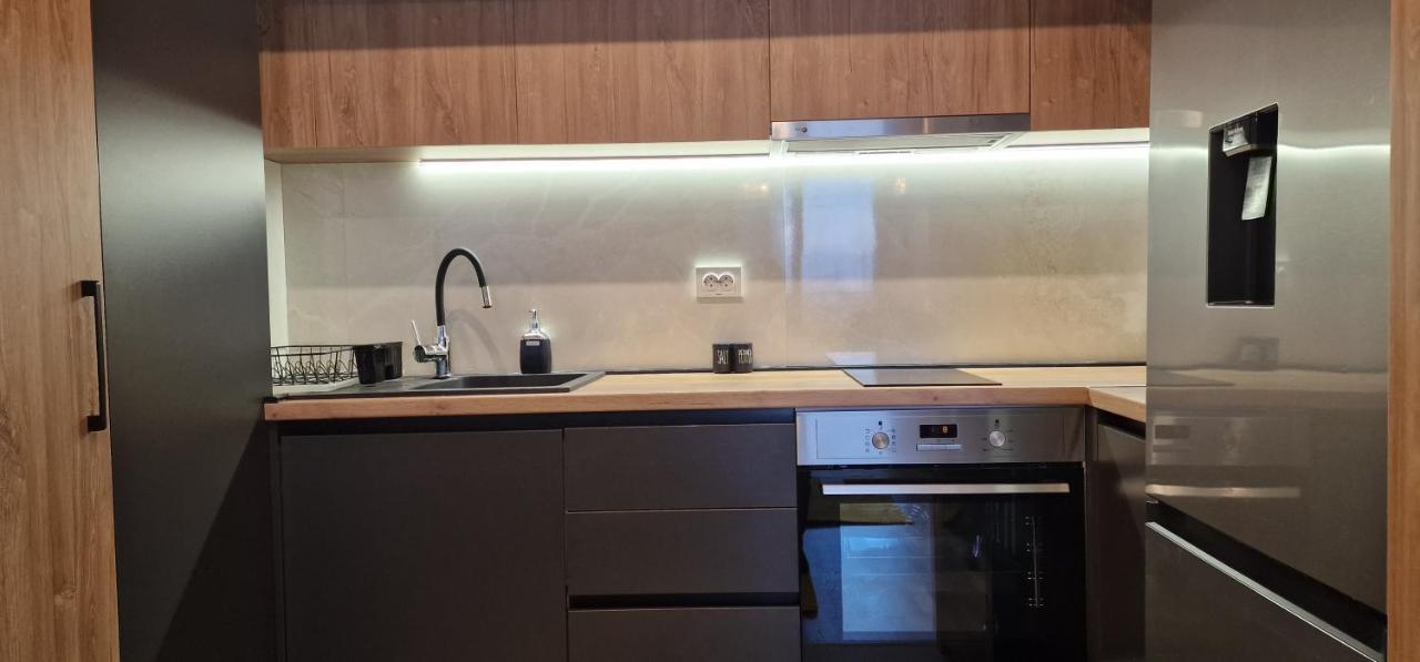 Exclusive & Modern Apartment Скопие Екстериор снимка