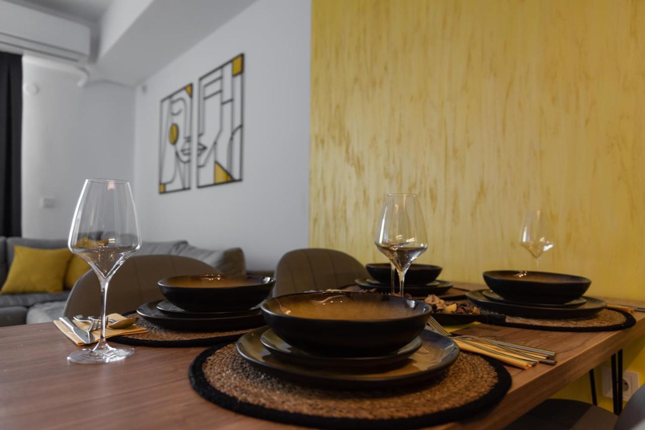 Exclusive & Modern Apartment Скопие Екстериор снимка